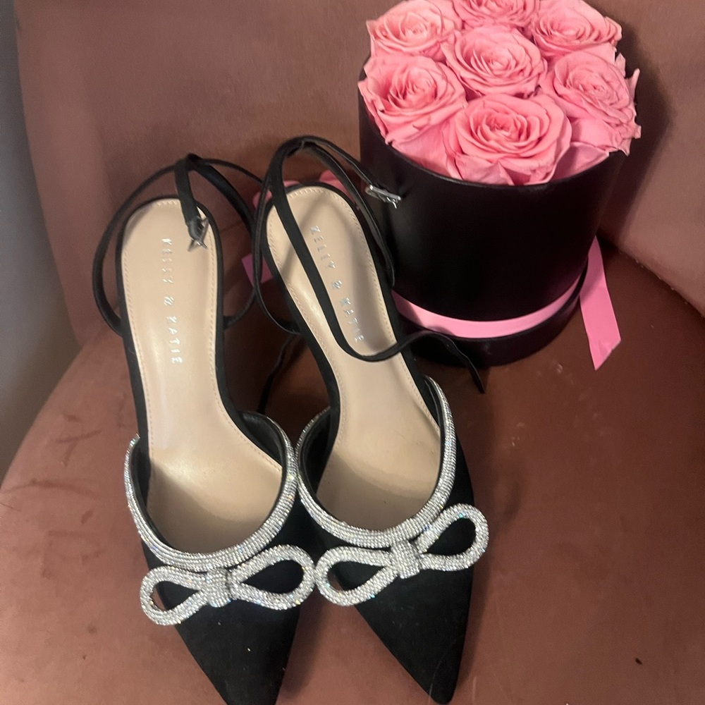 Kelly and Katie black and crystal bow heel size 9